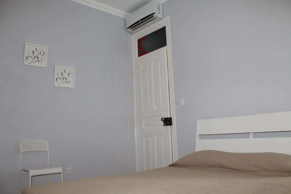 Hostel & Dp Vfxira *